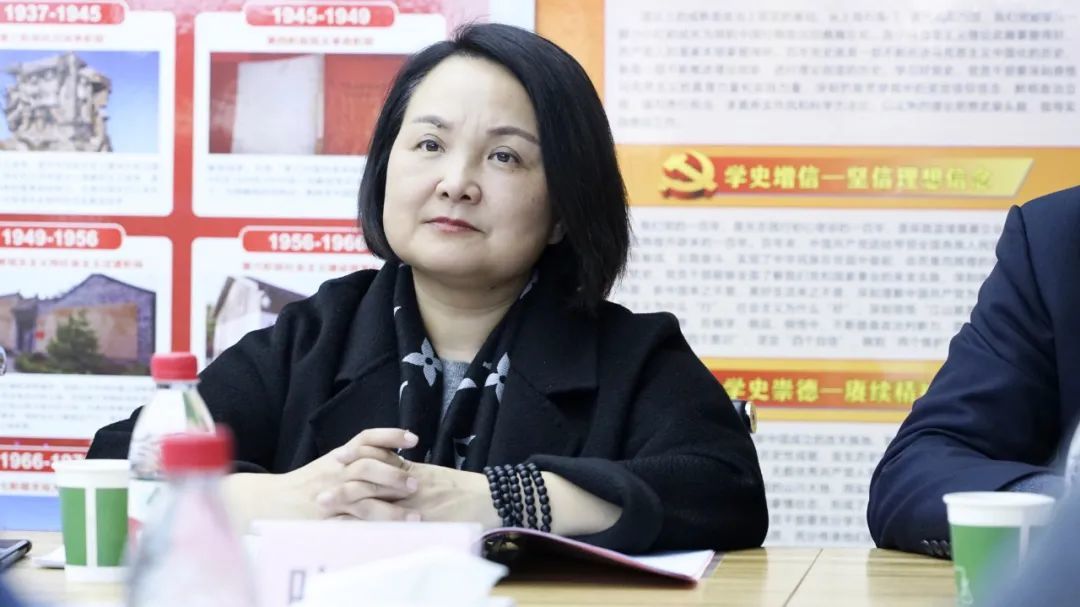 1761567129302049005.jpg 3ab2aa01-c001-4b76-ba8d-c28774ec4a80.jpg