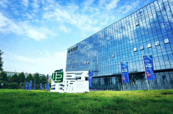 1761567555659081750.png 7657c303-7ed9-421b-8232-92ffb26a8162.png