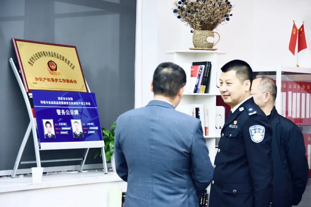 1761567669308036453.jpg 82cea87e-b188-4d0a-87ad-1d18ca273965.jpg